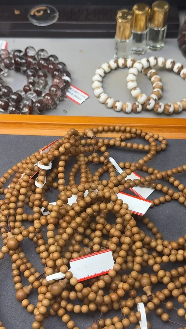 檀香木手串/手链老山檀香108X5MM多圈