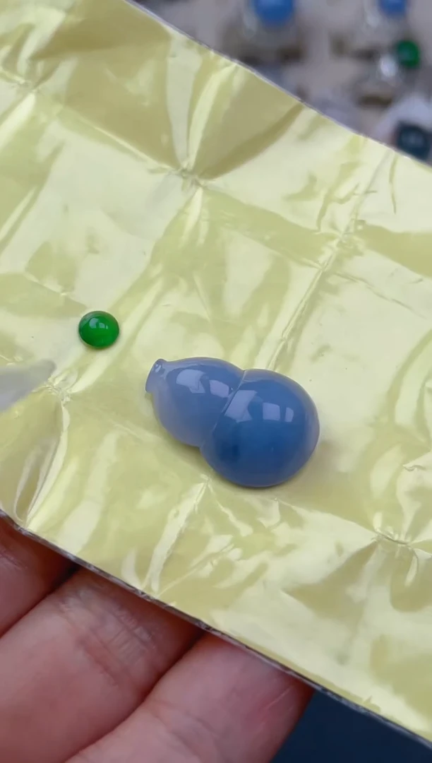 未镶嵌定制翡翠天然翡翠蛋面44