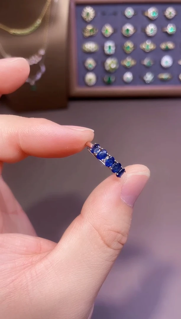 【闪购商品】蓝宝石戒指银S925镶嵌一枚