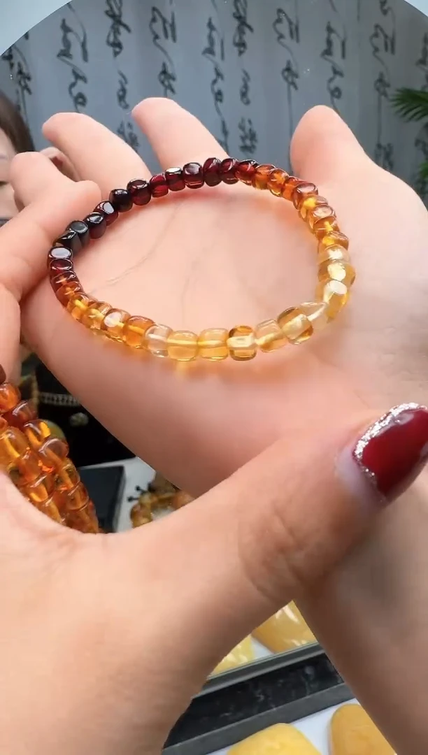 【闪购商品】琥珀裸石未镶嵌单圈手链   多样性发一