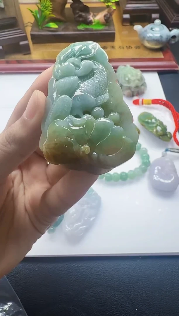 吊坠(不含链)未镶嵌翡翠1