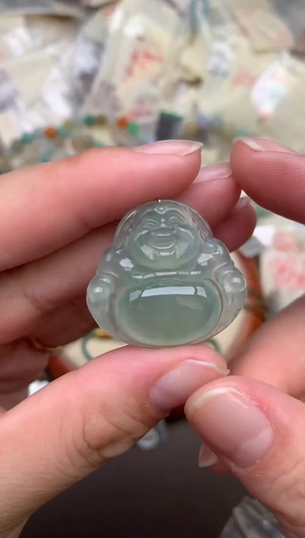 翡翠挂件未镶嵌—