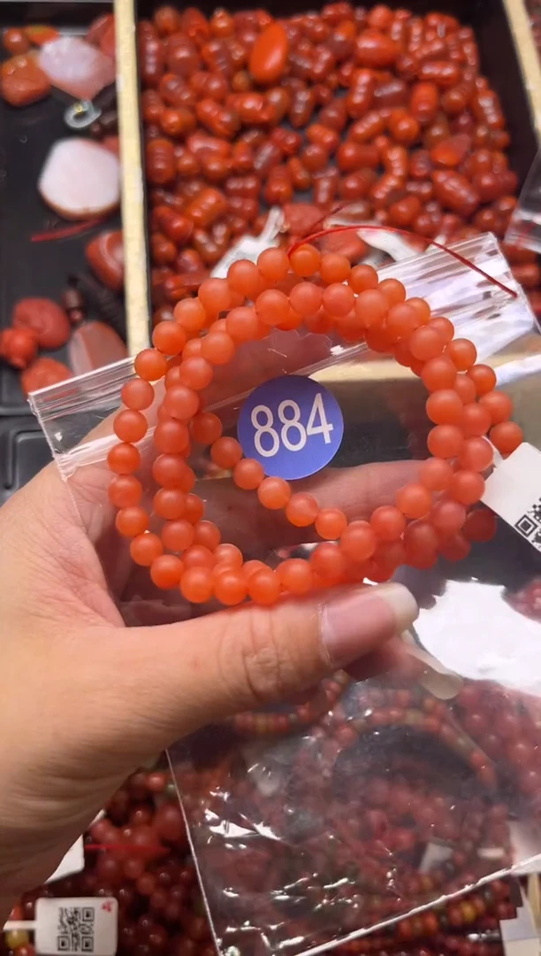 南红玛瑙未镶嵌珠宝奇石884-6