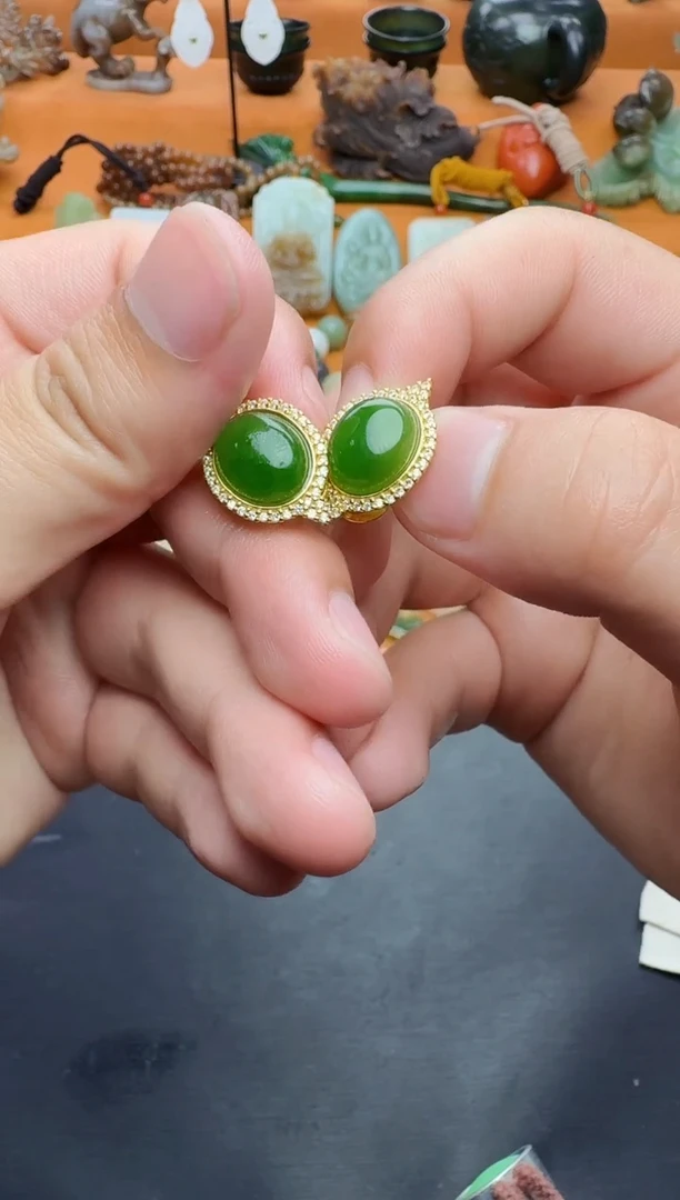 和田玉银S925镶嵌耳饰碧玉耳夹01