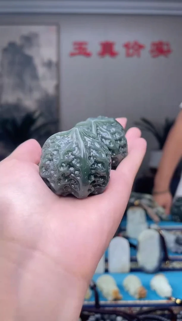 未镶嵌和田玉挂件1