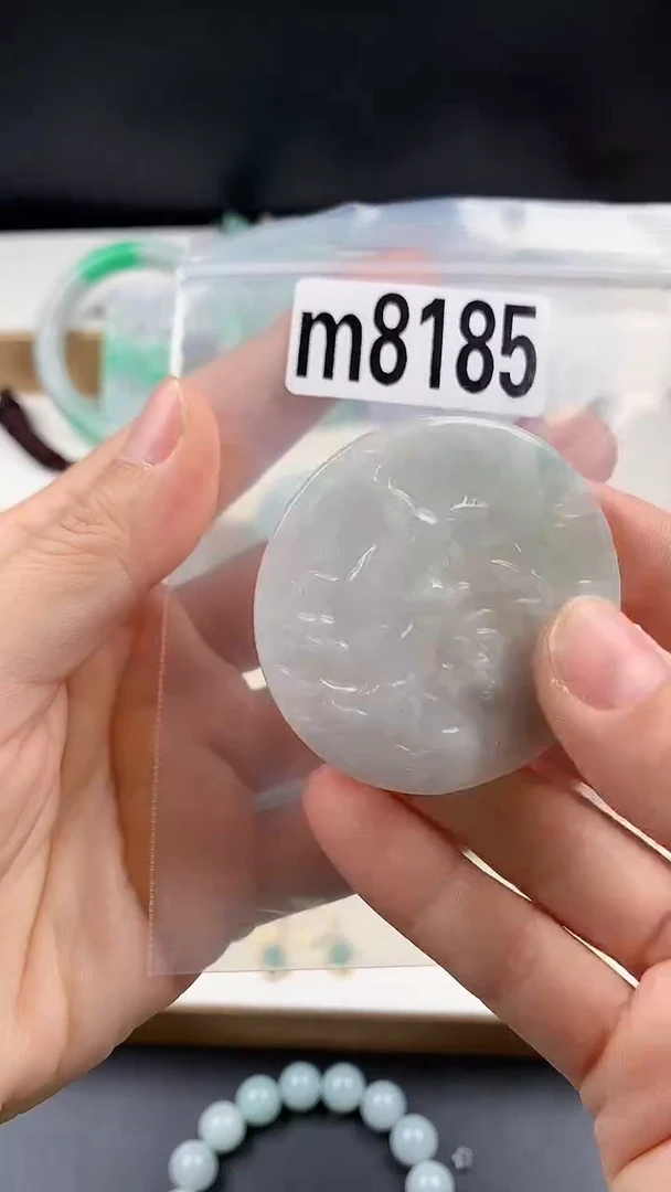 颈饰未镶嵌翡翠天然翡翠吊坠挂件