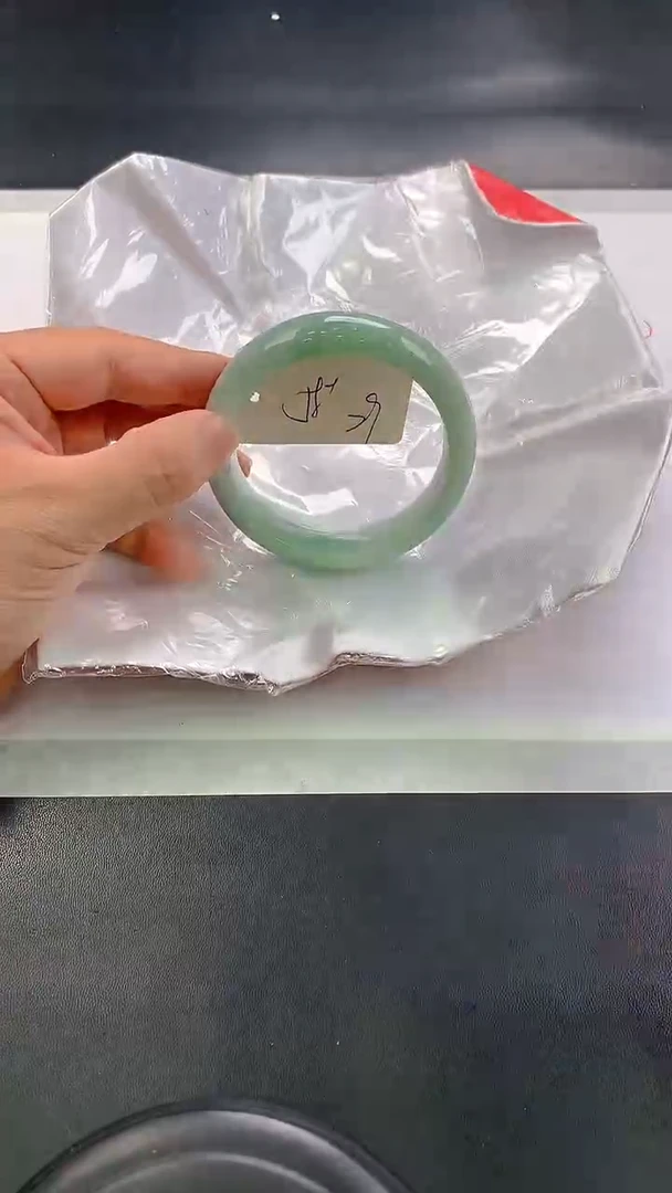 未镶嵌手镯翡翠29
