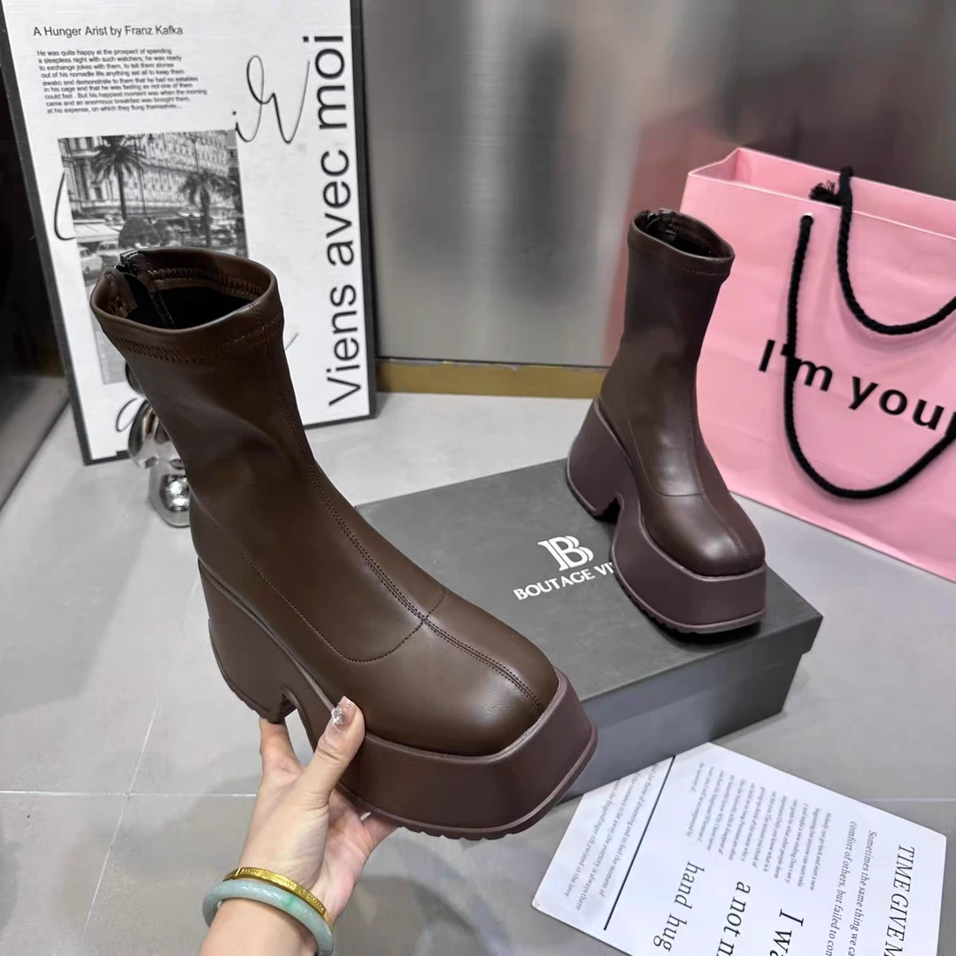7255时尚百搭马丁靴女厚底弹力靴防水台短靴显瘦松糕底