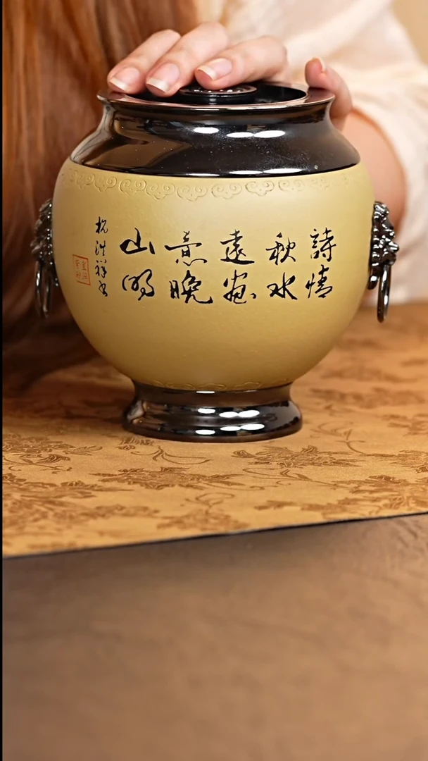 紫砂茶叶罐宜兴原矿紫砂本山绿云海关山图茶叶罐