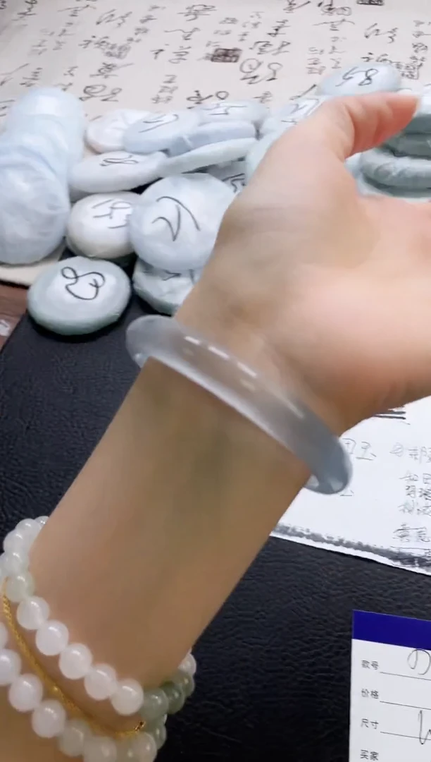 未镶嵌手镯石英质玉322-60