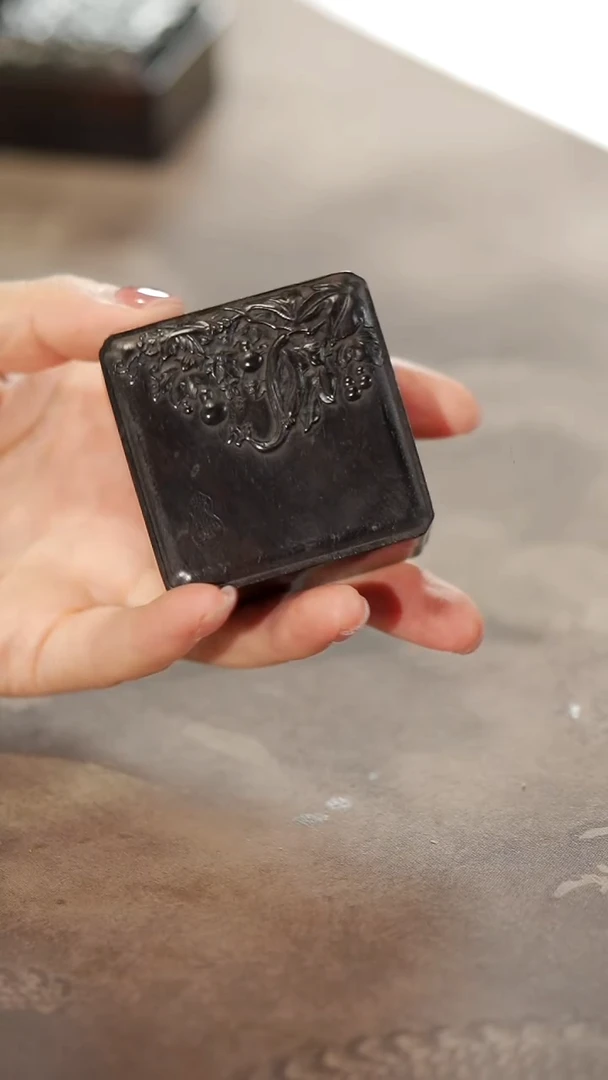 东非黑黄檀（紫光檀）四季有福小方盒5.8cm