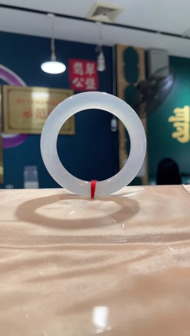 未镶嵌手镯定制翡翠意向金/翡翠源头市场代购定金