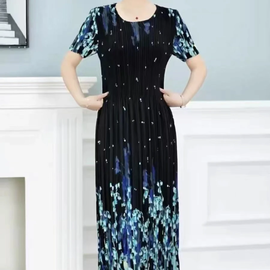 碎花连衣裙2025年夏季定位花宽松显瘦洋气气质百褶裙