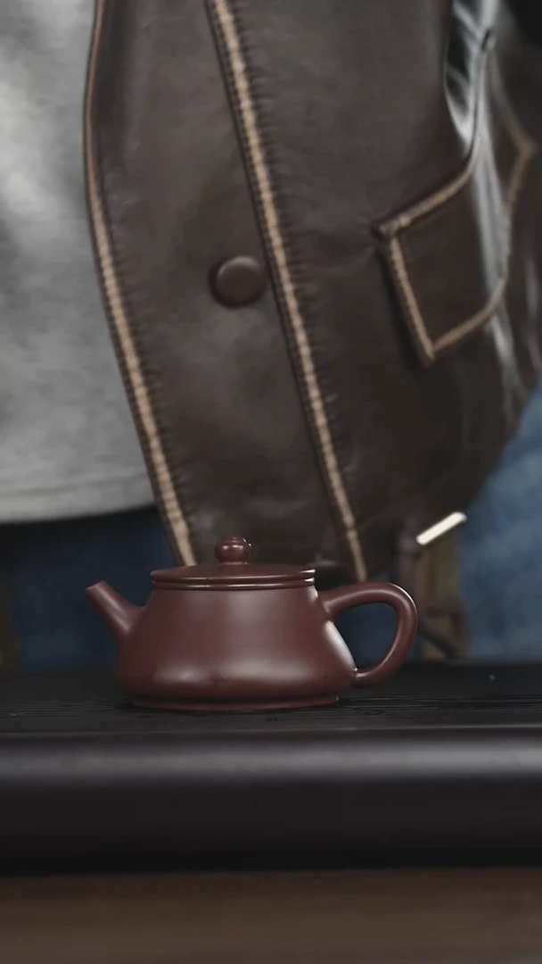 【闪购商品】紫砂茶壶王浩阳紫泥光素小影瓢130cc dd