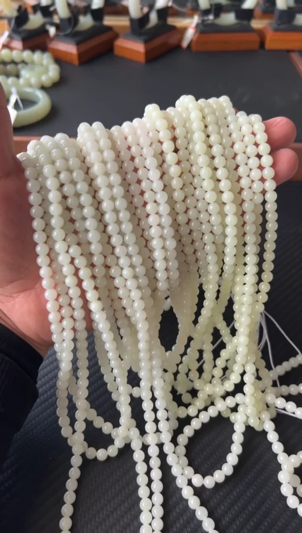 和田玉未镶嵌项链且末微色差米达卡6L长串多样性发货拍一发一