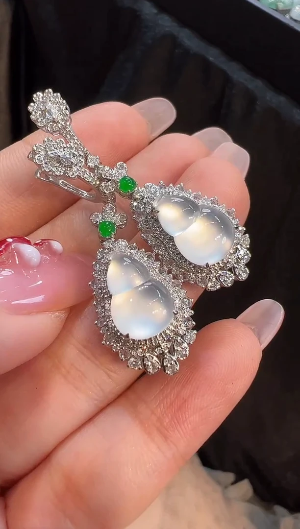 【闪购商品】翡翠耳饰18K金镶嵌耳饰