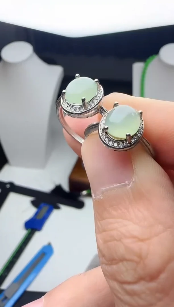 【闪购商品】翡翠颈饰银S925镶嵌0030 多样性发货只发一件