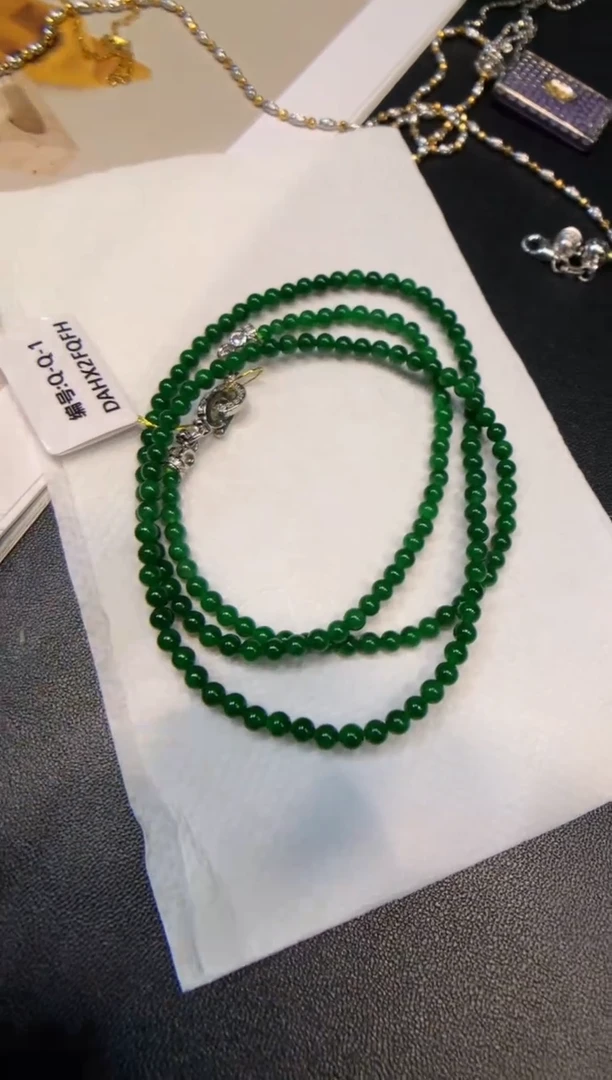 颈饰未镶嵌翡翠长串
