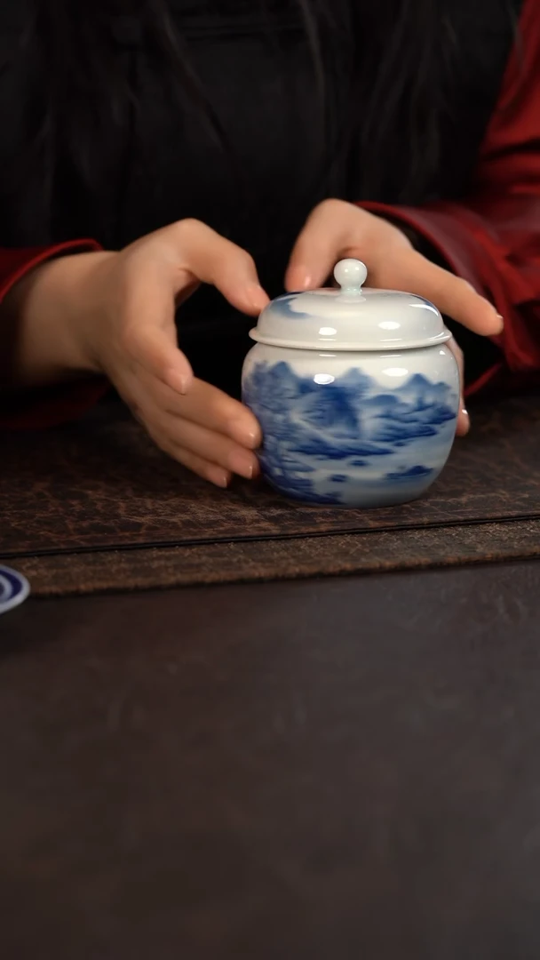 【闪购商品】杯HLX陶瓷手绘青花瓷山水茶叶罐