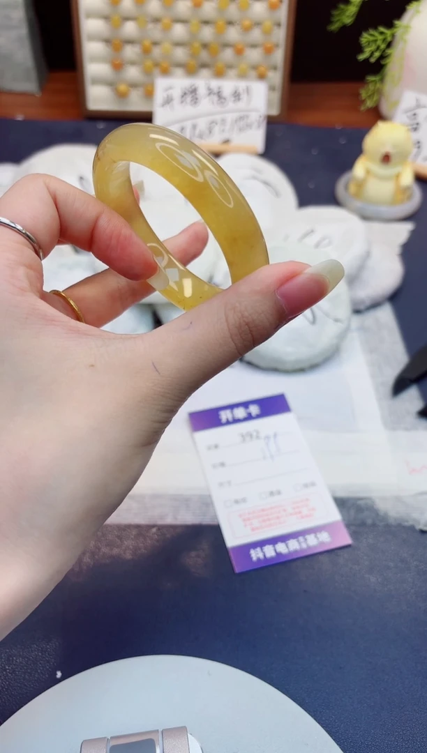 未镶嵌手镯石英质玉392-财气镯-圈口53