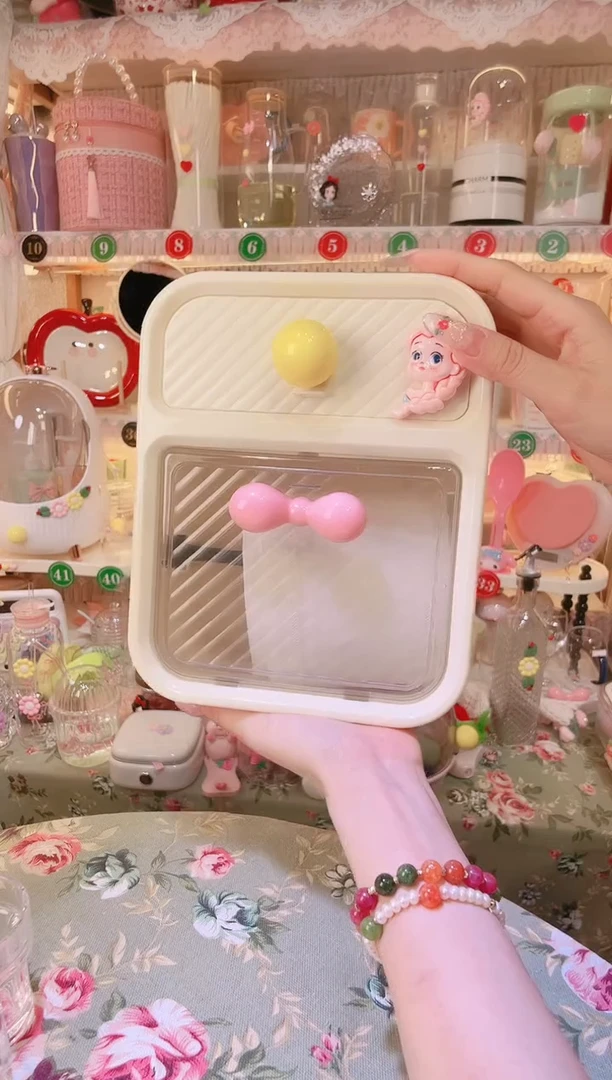 摆件品质好发货快放心拍！壁挂纸巾盒白色