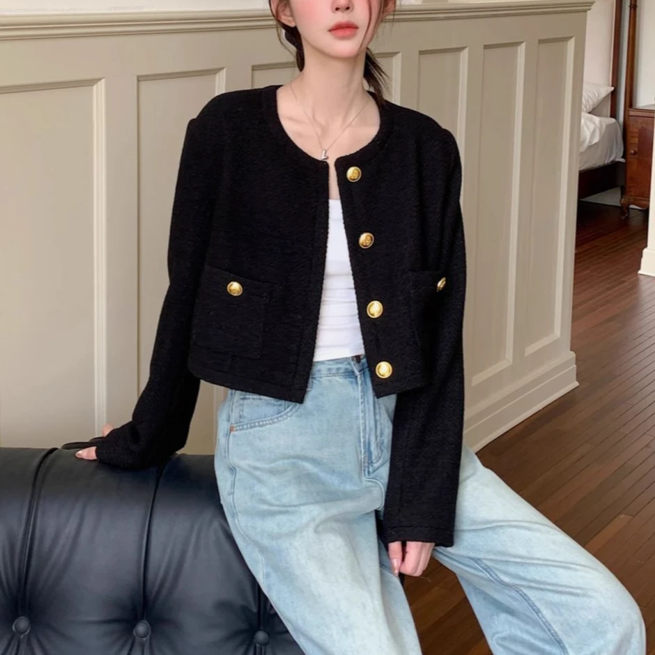 【现货+运费险】新款黑色小香风短外套秋冬洋气韩系短款上衣女DJ566