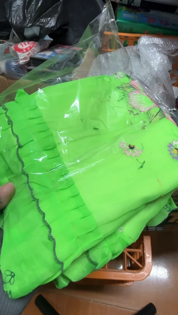 手工艺品琉璃人****欢摆件