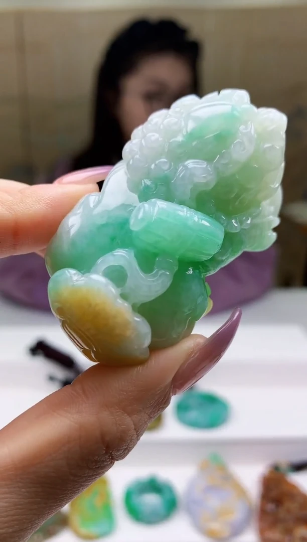 【闪购商品】定制翡翠未镶嵌5156ty-毛货挂件162