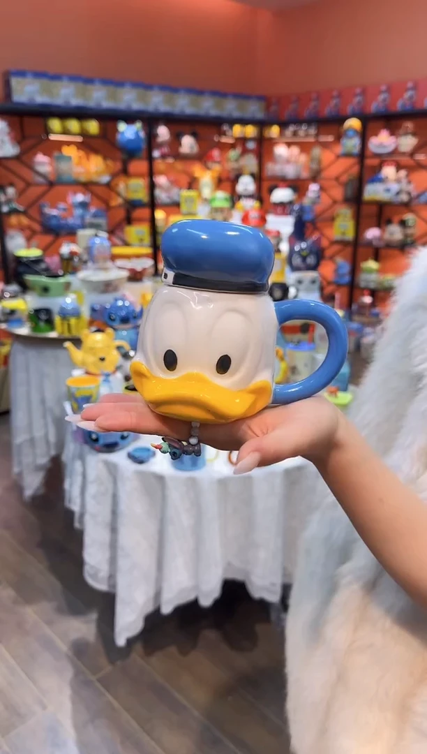 瓷片@@唐老鸭带盖陶瓷杯