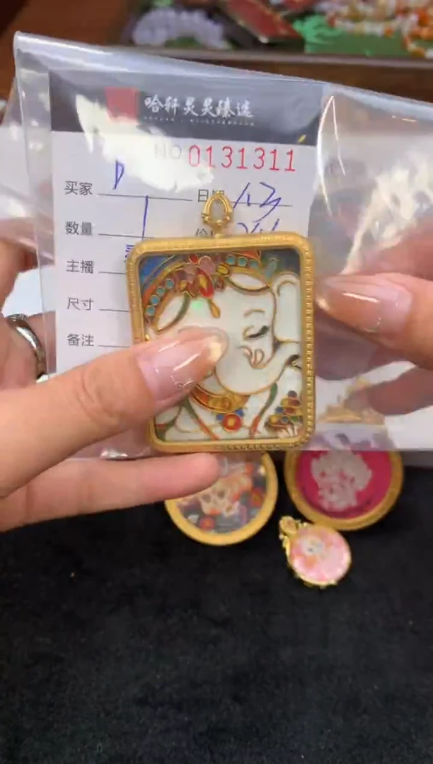 吊坠D****n哈轩 唐卡挂件1