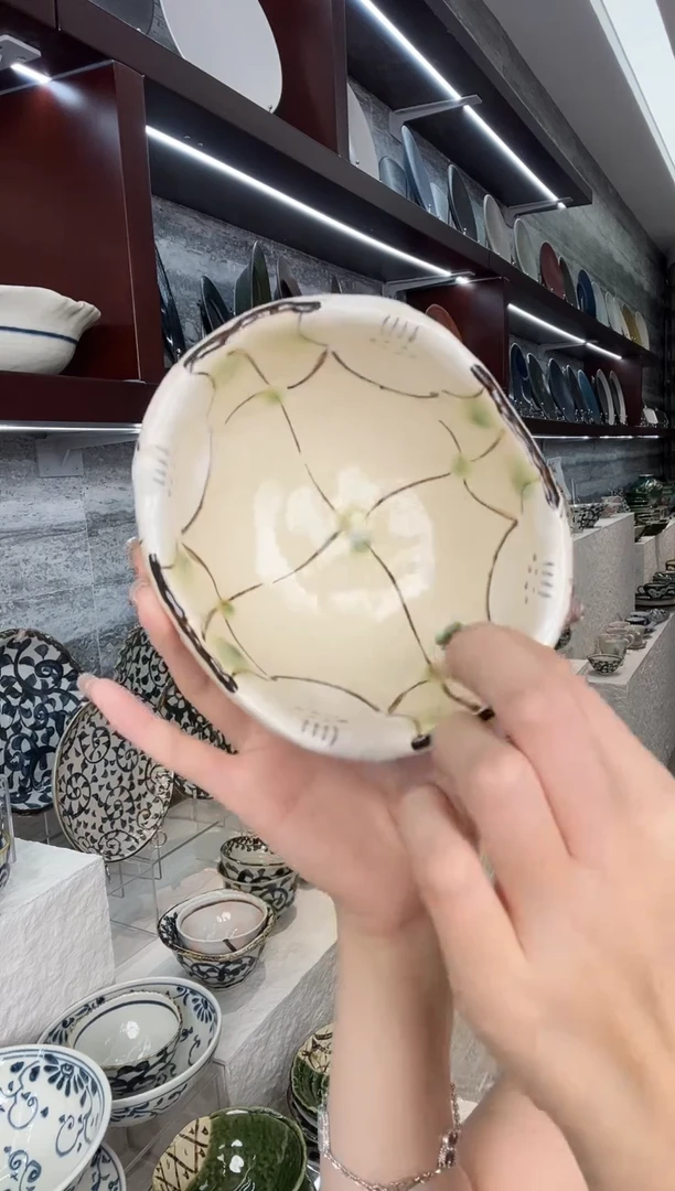 陶手绘白色山茶花椭圆小钵