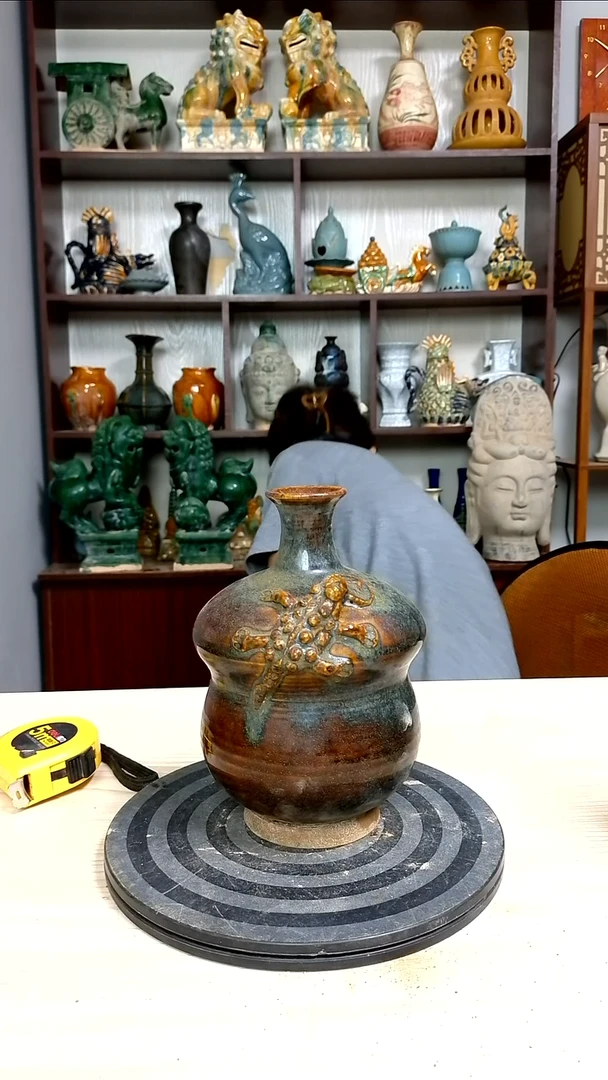经典精美复古风格瓷器