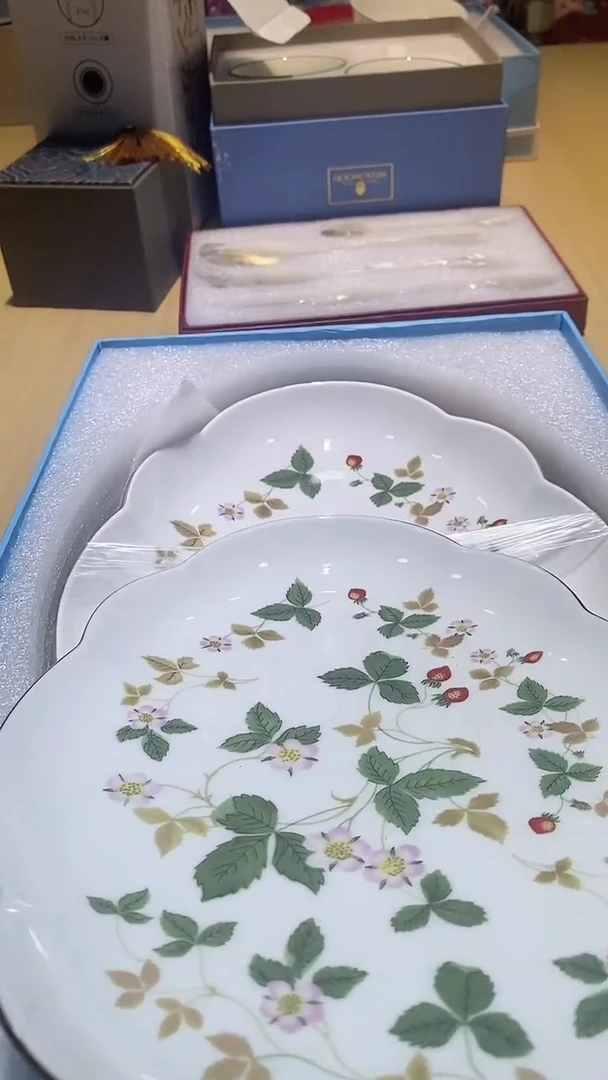 【闪购商品】瓷片锅碗瓢盆一件不剩