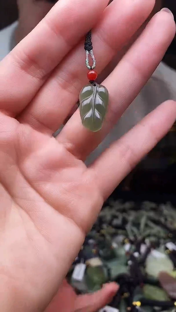 颈饰未镶嵌和田玉多样性发货，拍一发一