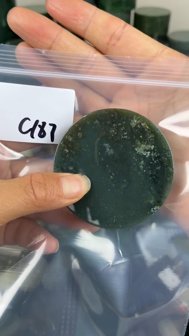 和田玉未镶嵌珠宝半成品镯芯