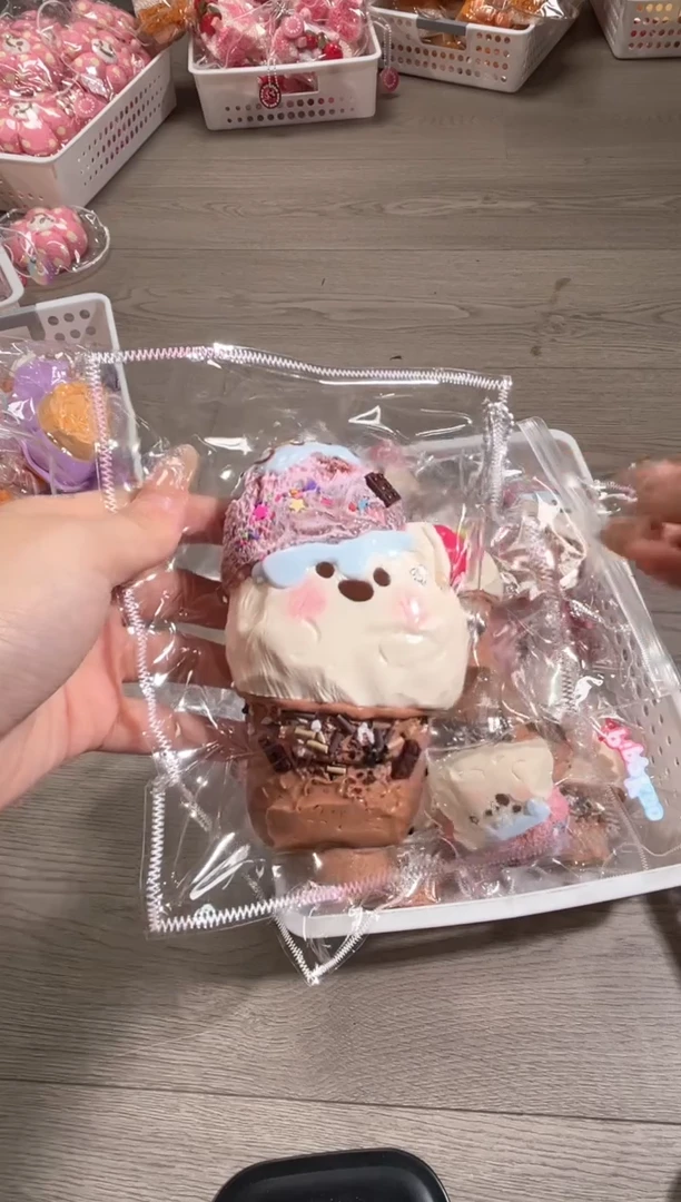 小狗甜筒（手感瑕5折）（默认全瑕疵，无售后）