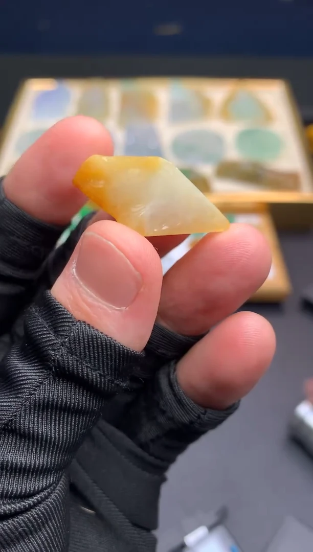 【闪购商品】定制翡翠未镶嵌