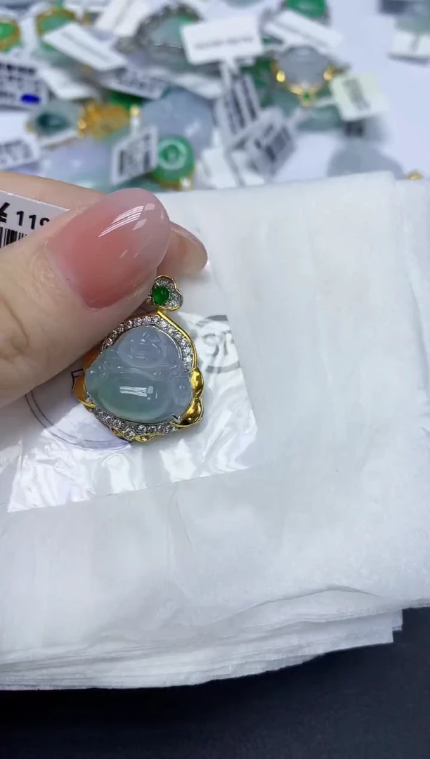 颈饰未镶嵌翡翠天然缅甸翡翠A货多样性发一件