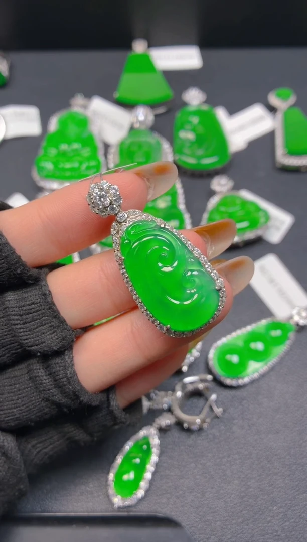 吊坠(不含链)银S925镶嵌翡翠芷*1