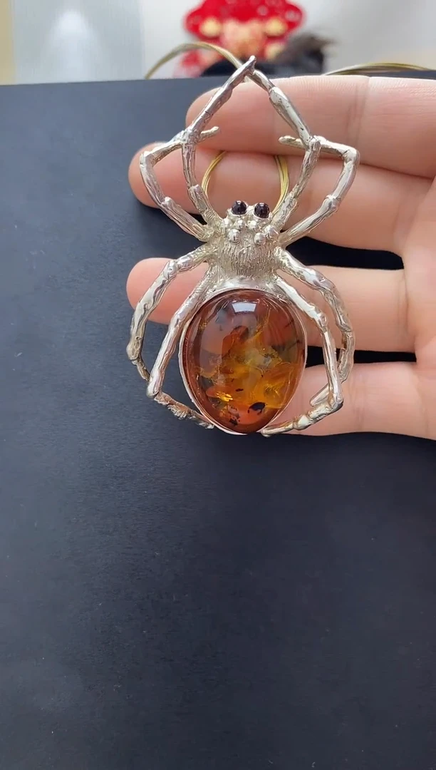 裸石琥珀未镶嵌吊坠
