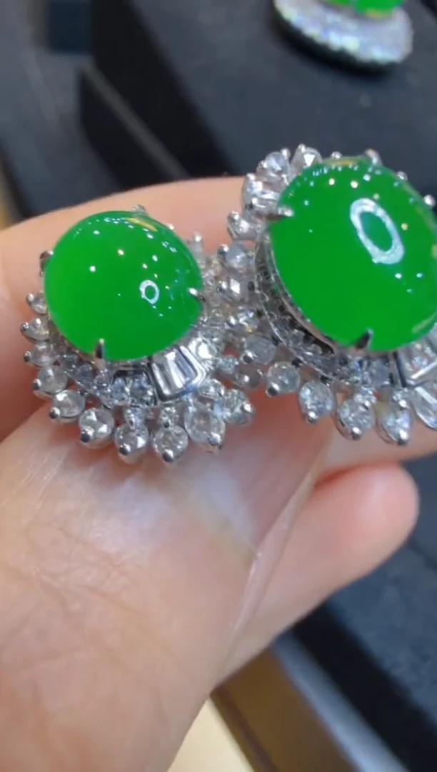 18K金镶嵌翡翠耳饰多样性团购发一件