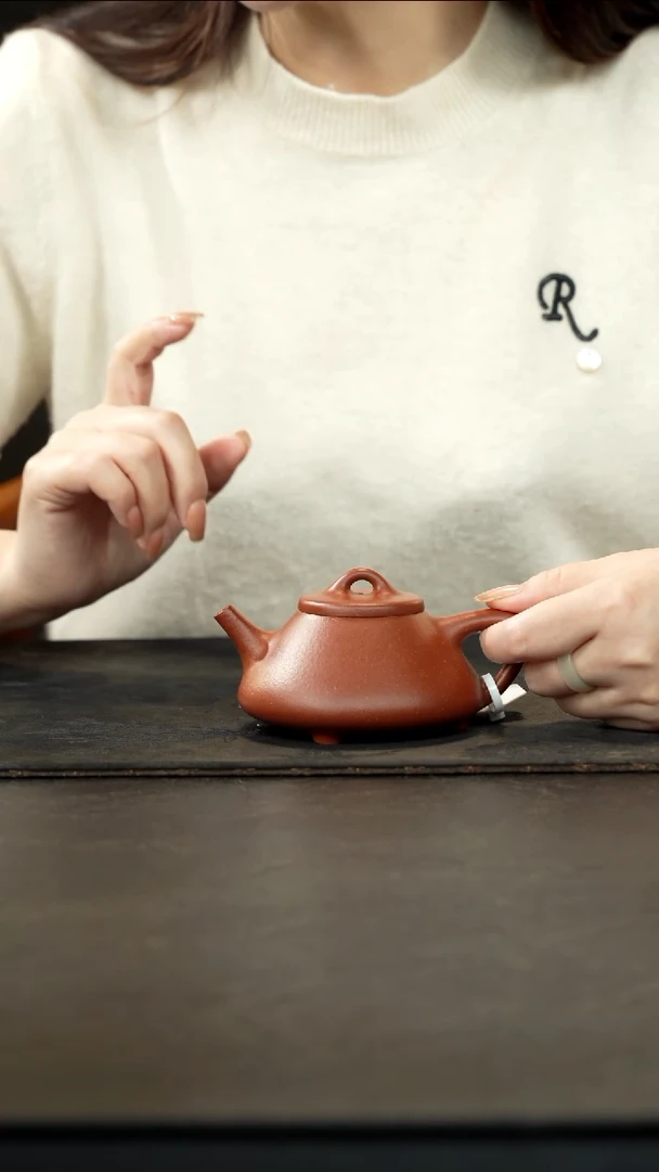 茶壶紫砂红降坡子冶石瓢光素200cc