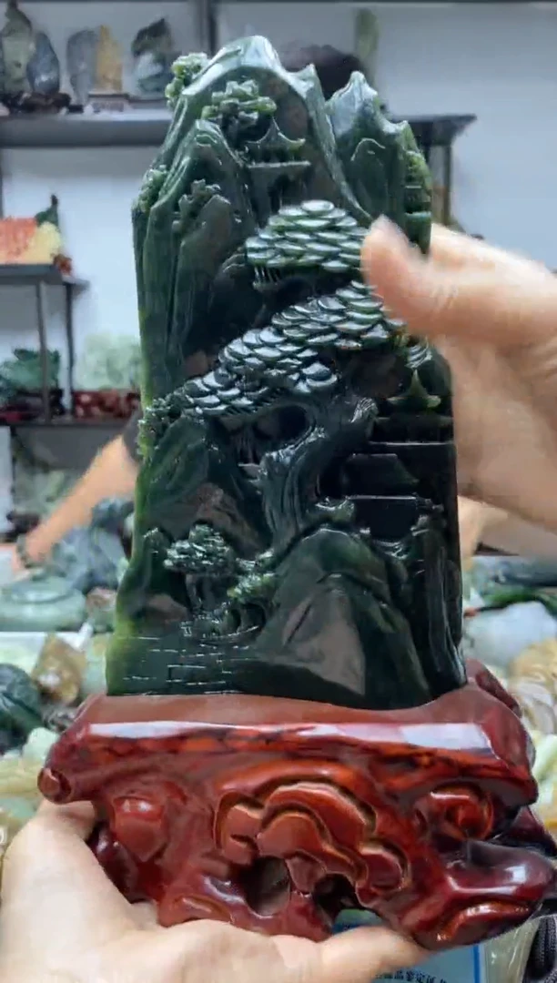 未镶嵌和田玉摆件1