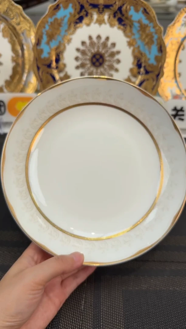 瓷片8英寸菜盘 1个   福利款