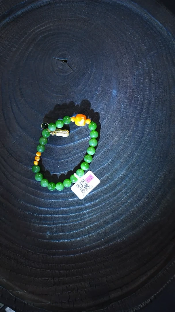 手串未镶嵌和田玉好事花生小版7-8mm