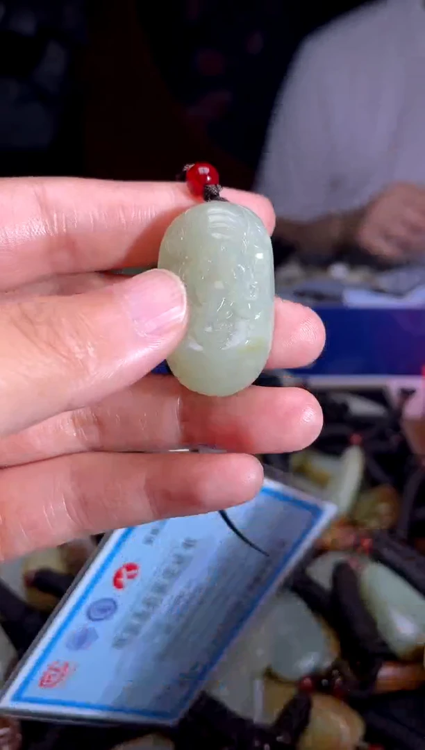 和田玉未镶嵌挂件1