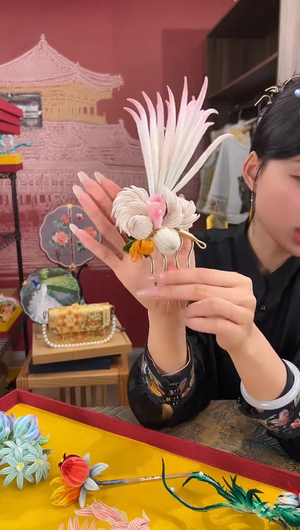 【闪购商品】刺绣非遗绒花（发饰）