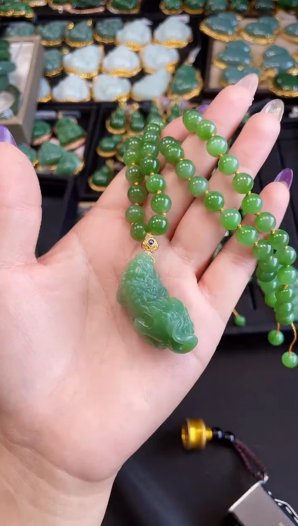 【闪购商品】和田玉套链18K金镶嵌48MM多样性发一