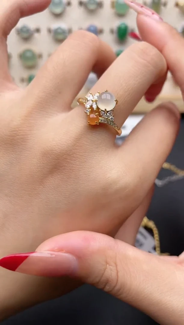 【闪购商品】翡翠戒指银S925镶嵌一物一证一礼盒