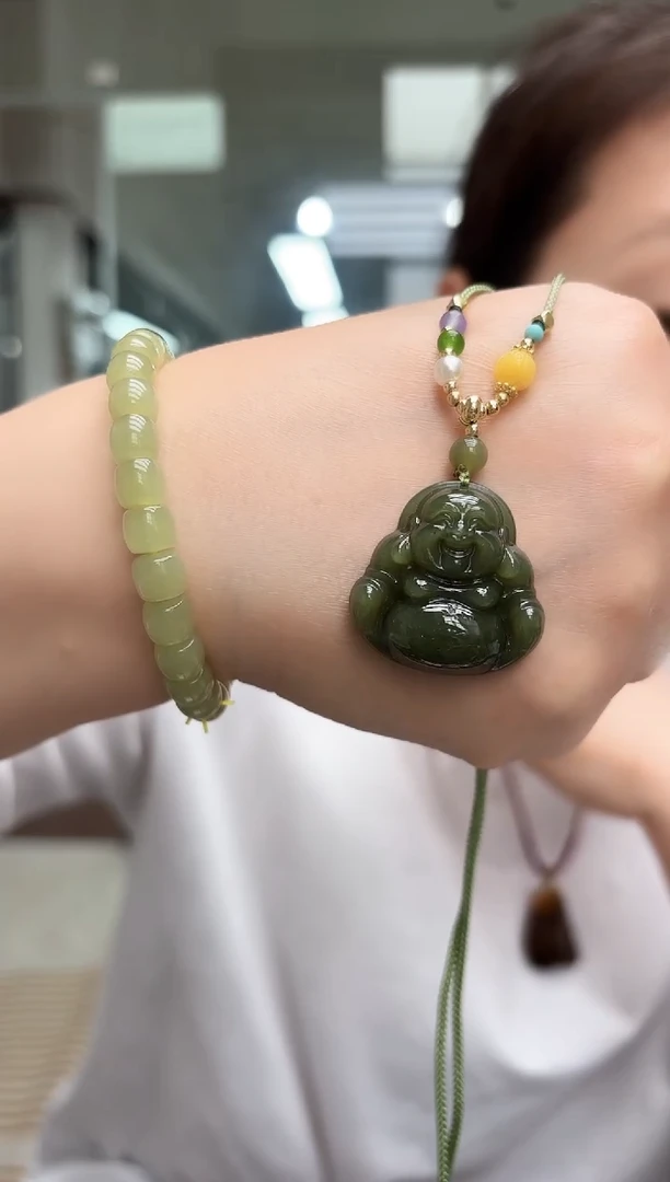 和田玉未镶嵌吊坠(赠链)A-2